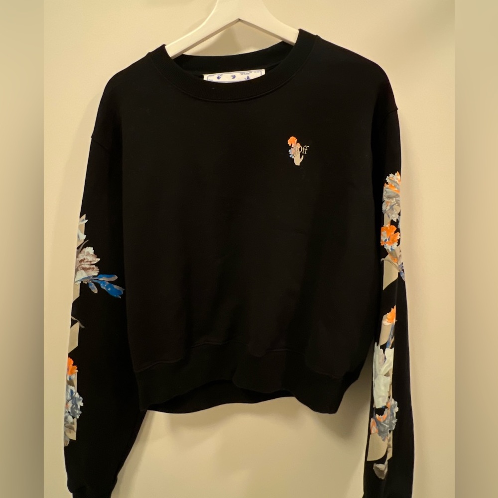 Off-White Floral Sweater Size S